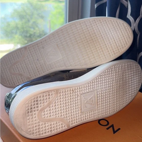 Preowned Louis Vuitton FrontRow Sneakers Size 41 - Picture 10 of 11